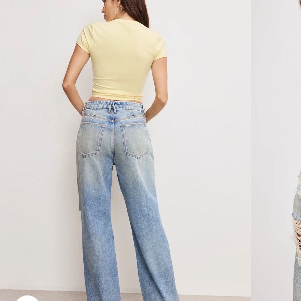 Good American Light Wash Wide Leg Jeans